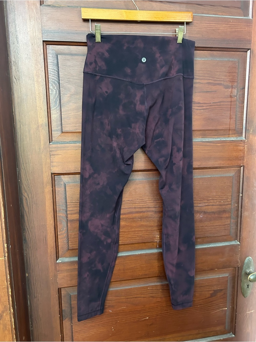 Lululemon Align High-Rise Leggings in Cassis Diamond Dye - Picture 4 of 11